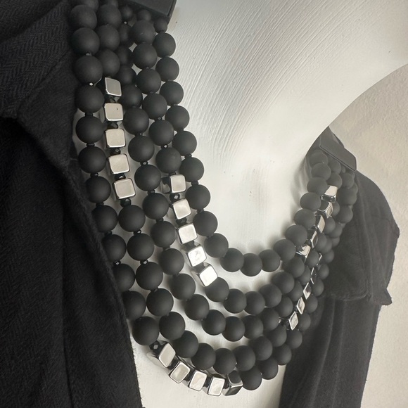 Chicos, NWT black and silver beaded necklace - Picture 4 of 15